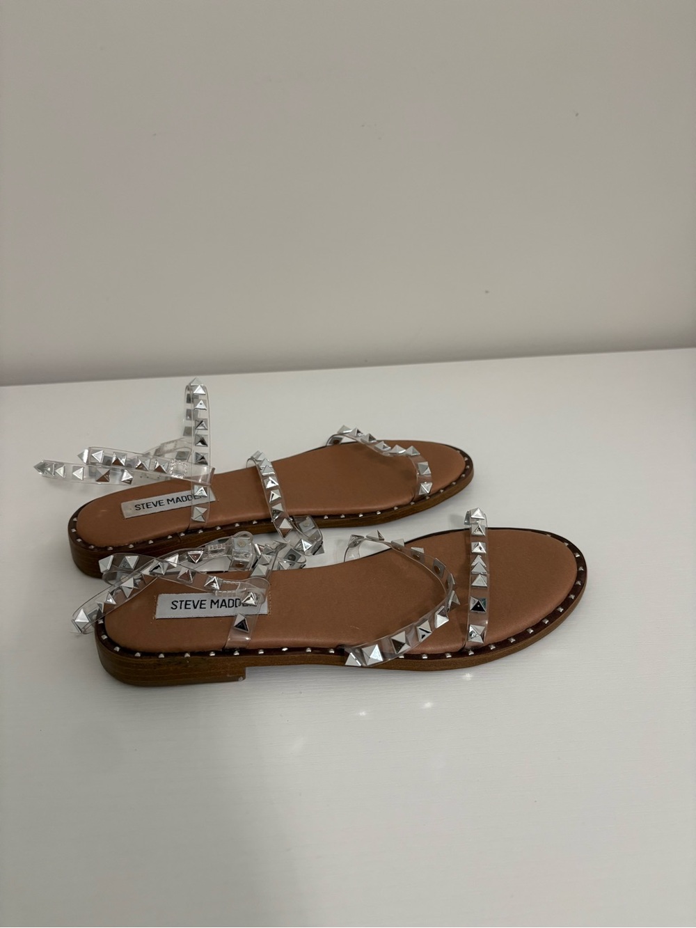 NWOT (took tags off this morning) Steve Madden Clear Studded Sandal Tan Footbed